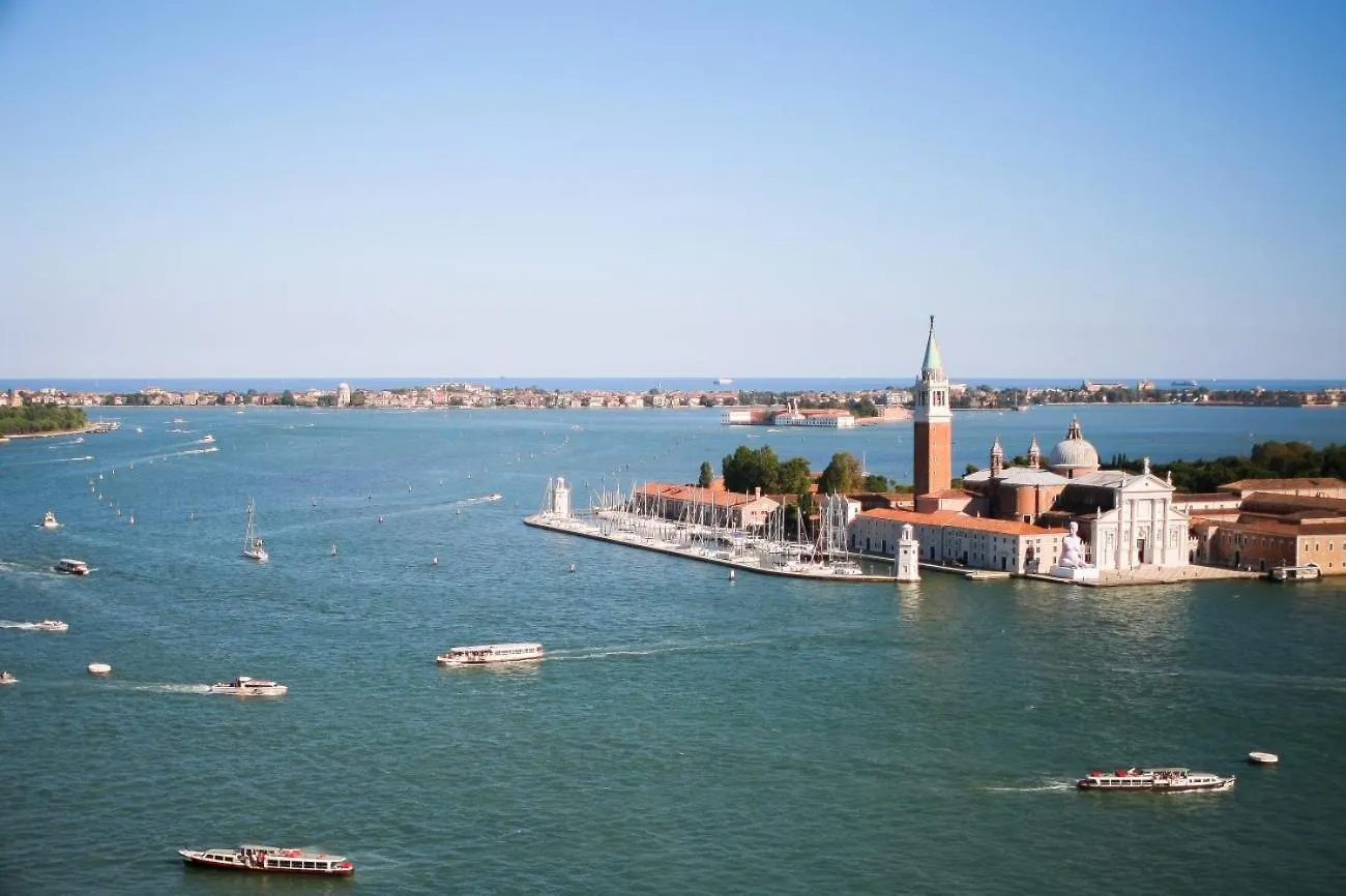 Biennale Luxury Sail Boat Hotel Venice Botel